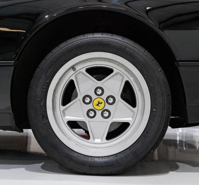 1986 Ferrari 328 GTS - Image 15 of 31