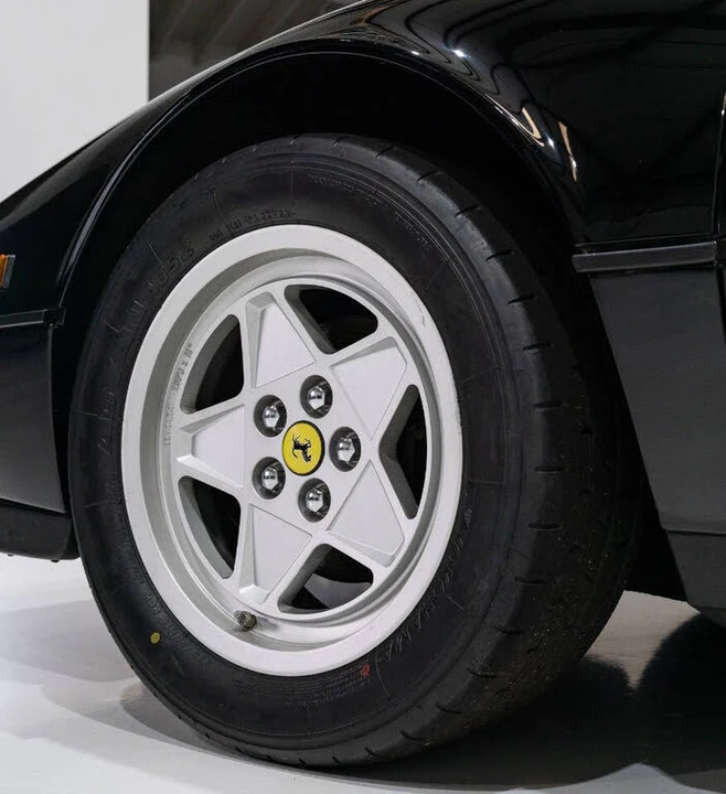 1986 Ferrari 328 GTS - Image 14 of 31