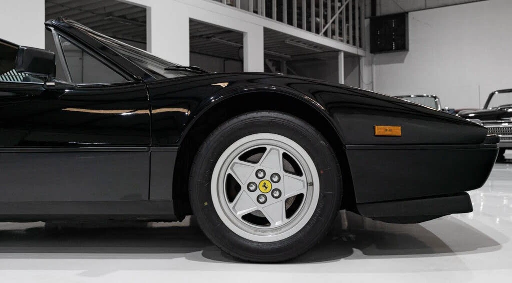 1986 Ferrari 328 GTS - Image 18 of 31