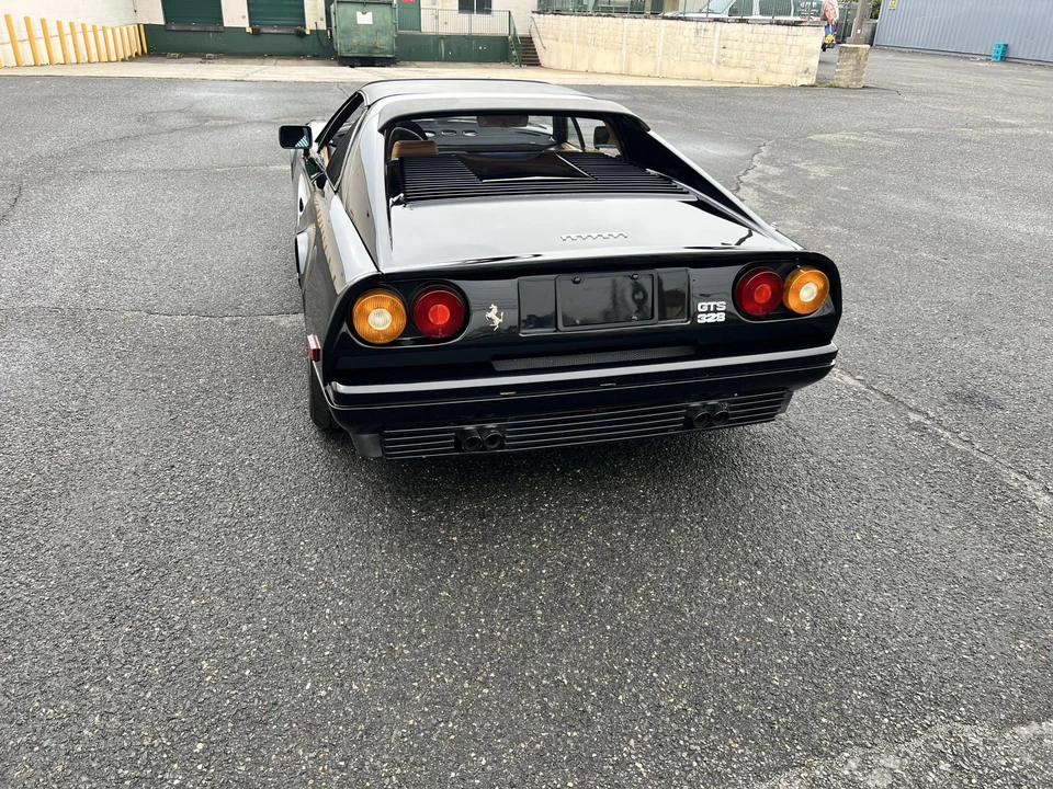 1986 Ferrari 328 GTS - Image 7 of 31