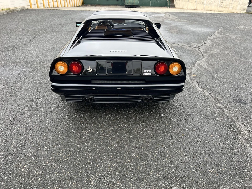 1986 Ferrari 328 GTS - Image 9 of 31