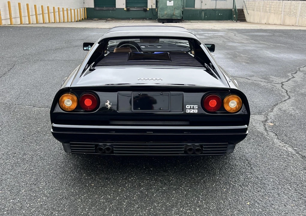 1986 Ferrari 328 GTS - Image 10 of 31