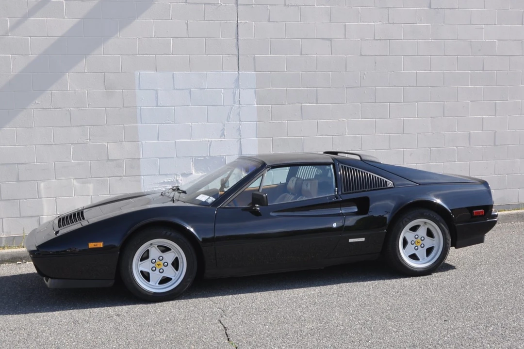 1986 Ferrari 328 GTS - Image 3 of 31