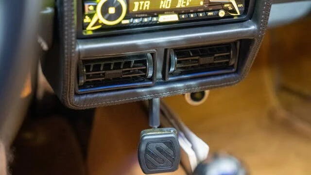 1986 Ferrari 328 GTS - Image 30 of 31