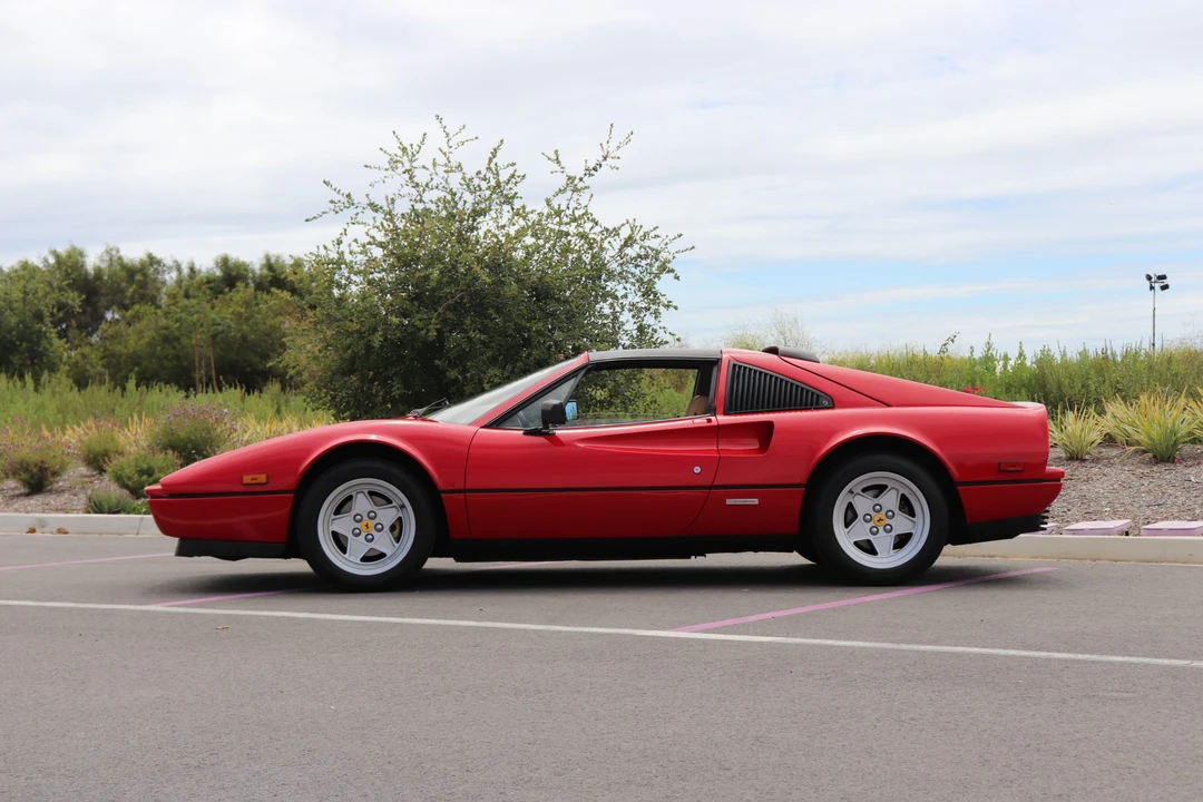 1986 Ferrari 328 GTS - Image 19 of 31