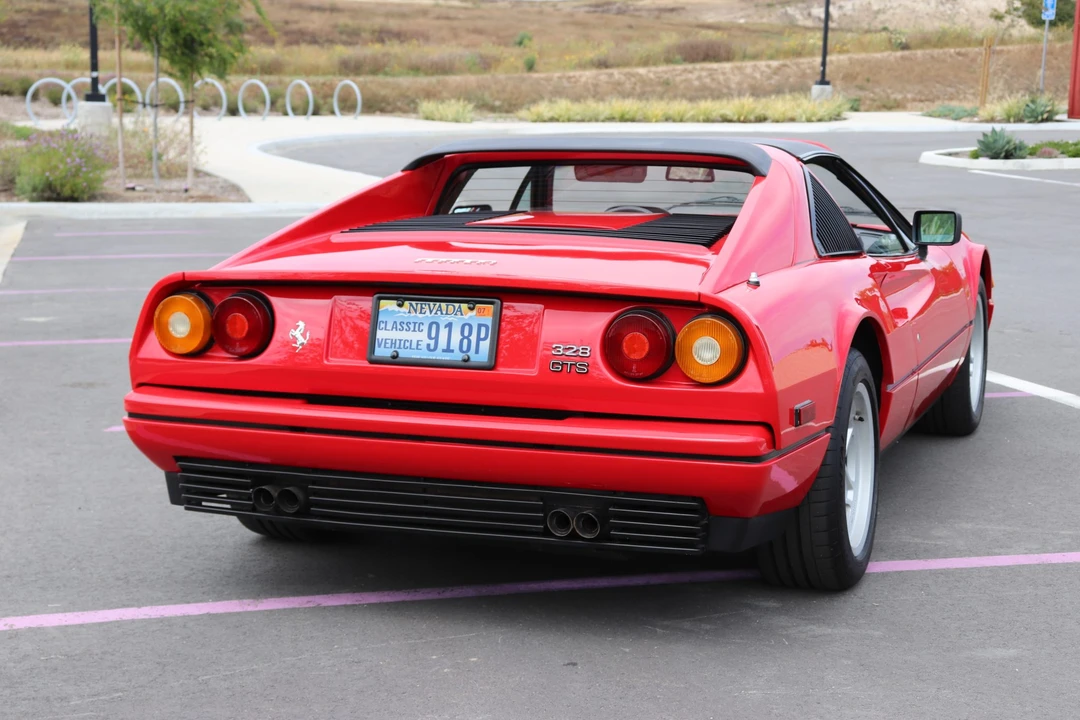 1986 Ferrari 328 GTS - Image 16 of 31