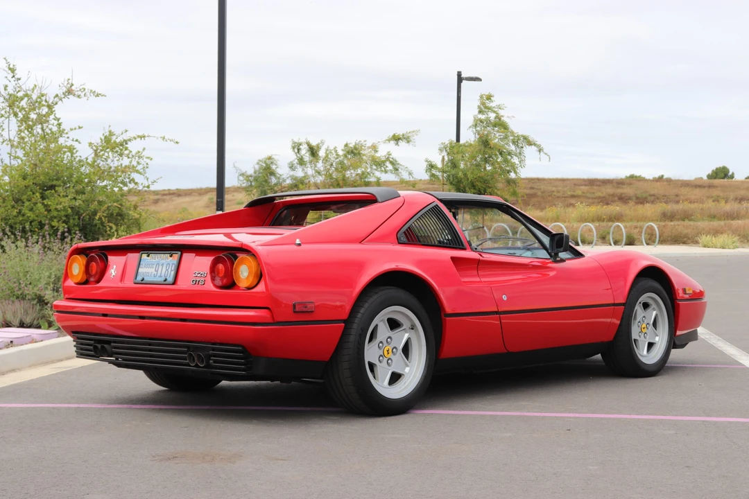 1986 Ferrari 328 GTS - Image 15 of 31