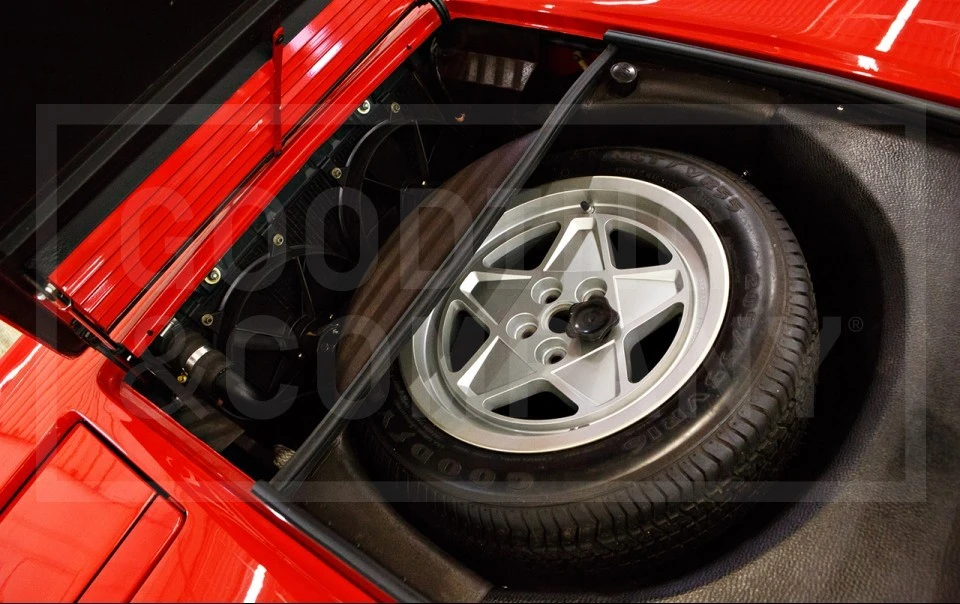 1986 Ferrari 328 GTS - Image 17 of 18