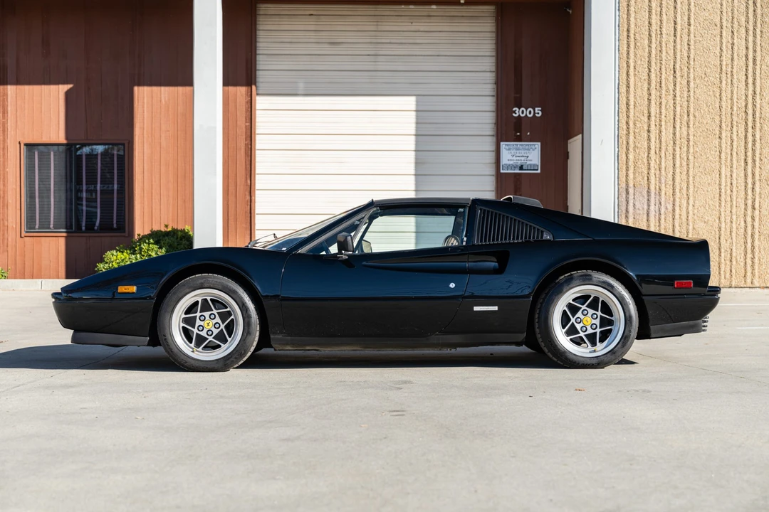 1986 Ferrari 328 GTS - Image 18 of 31