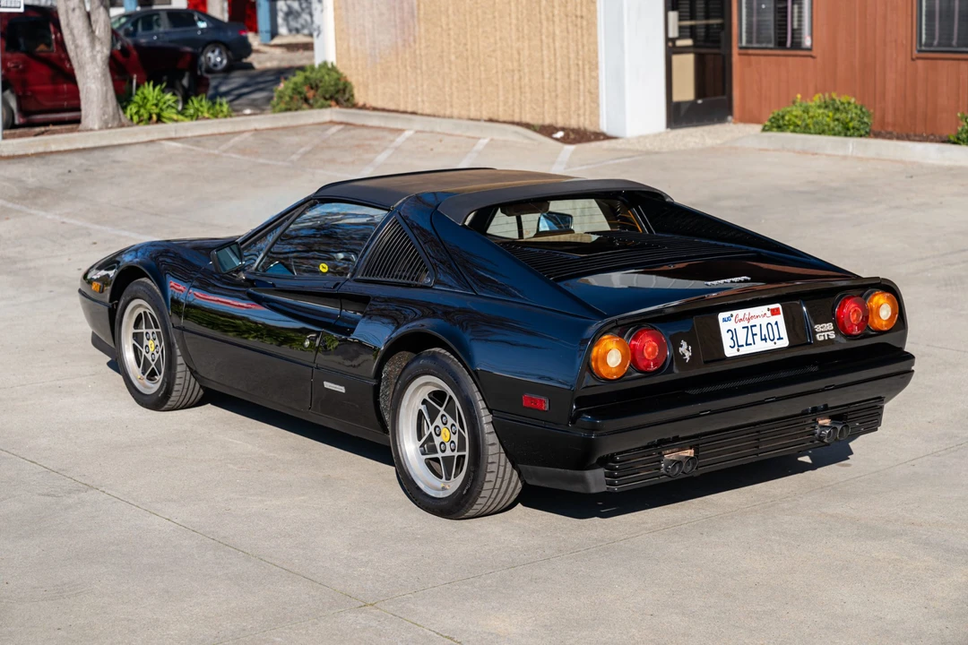 1986 Ferrari 328 GTS - Image 15 of 31