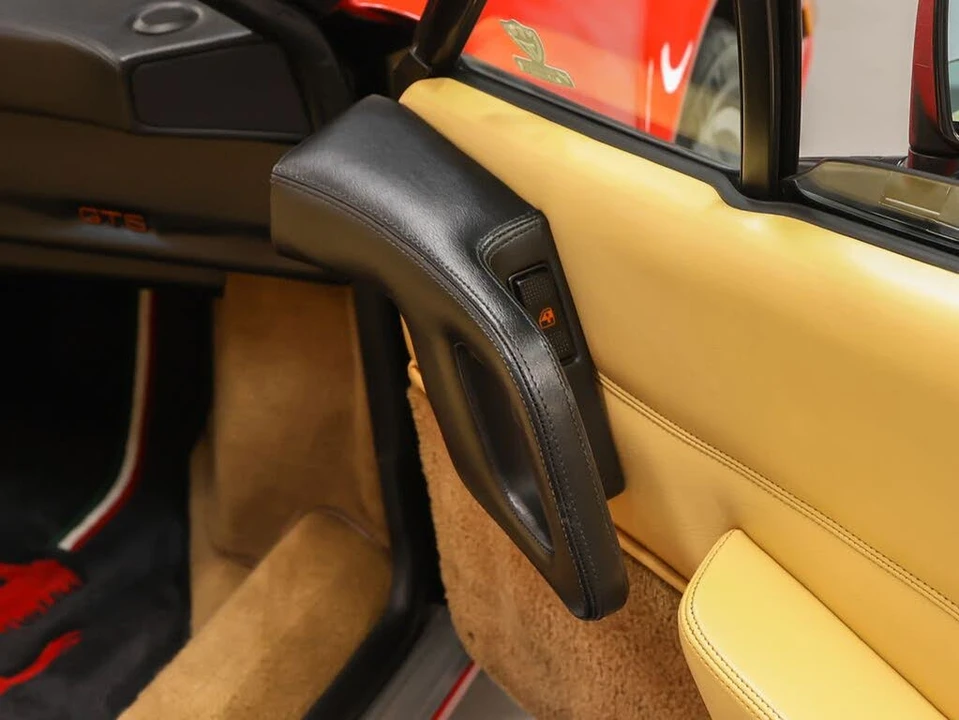 1986 Ferrari 328 GTS - Image 23 of 31