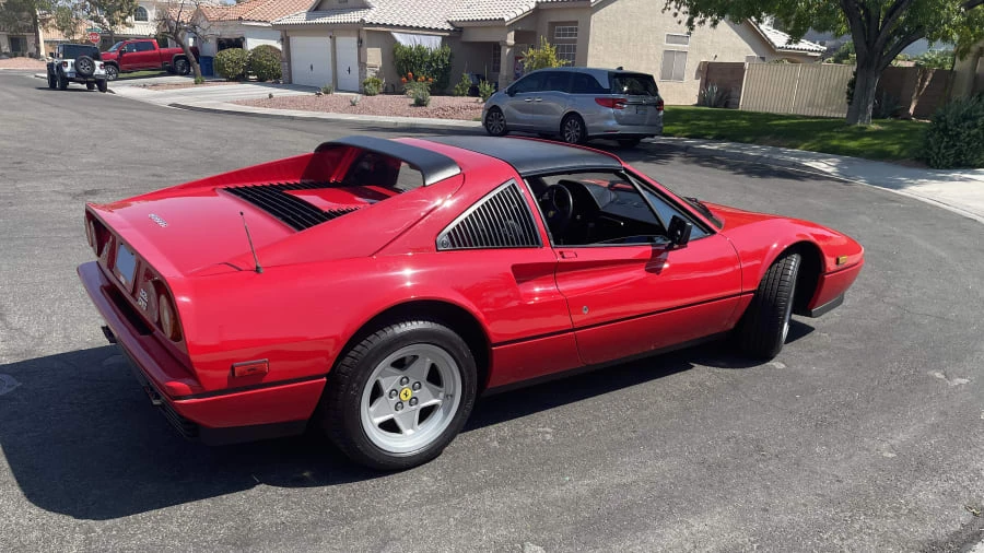 1986 Ferrari 328 GTS - Image 24 of 31