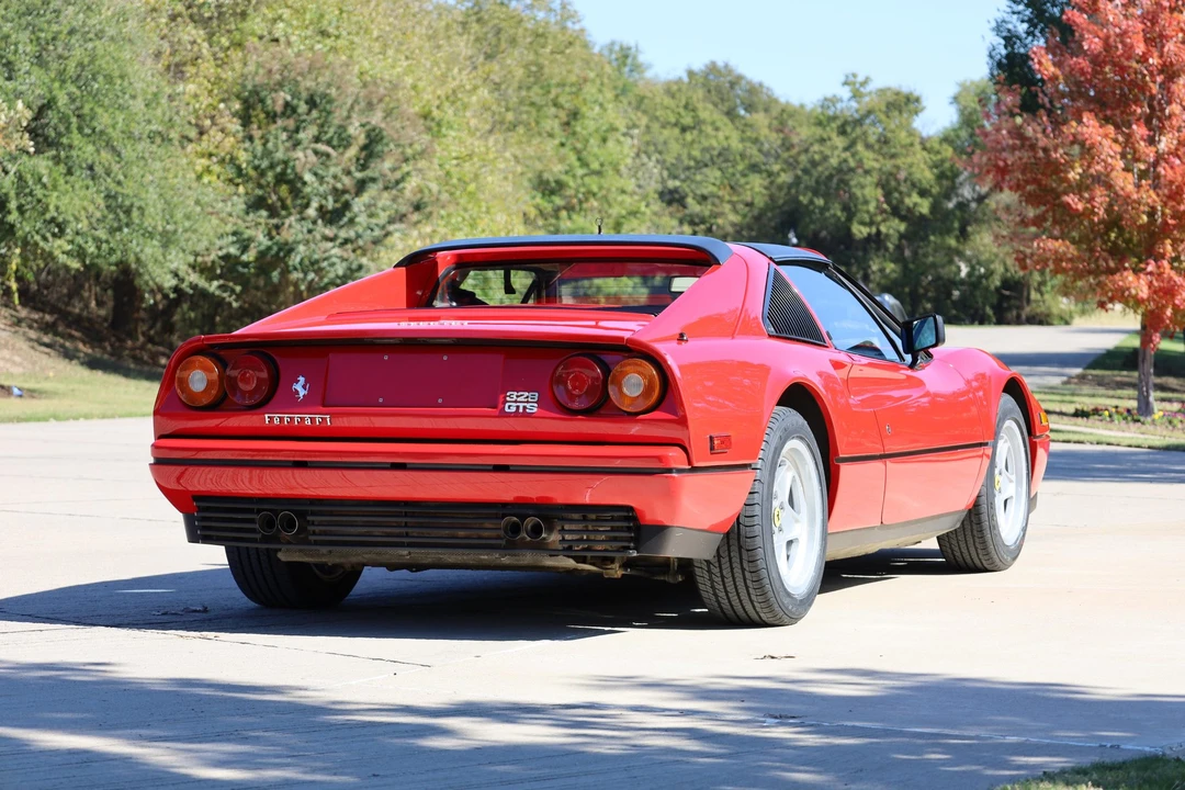 1986 Ferrari 328 GTS - Image 10 of 31