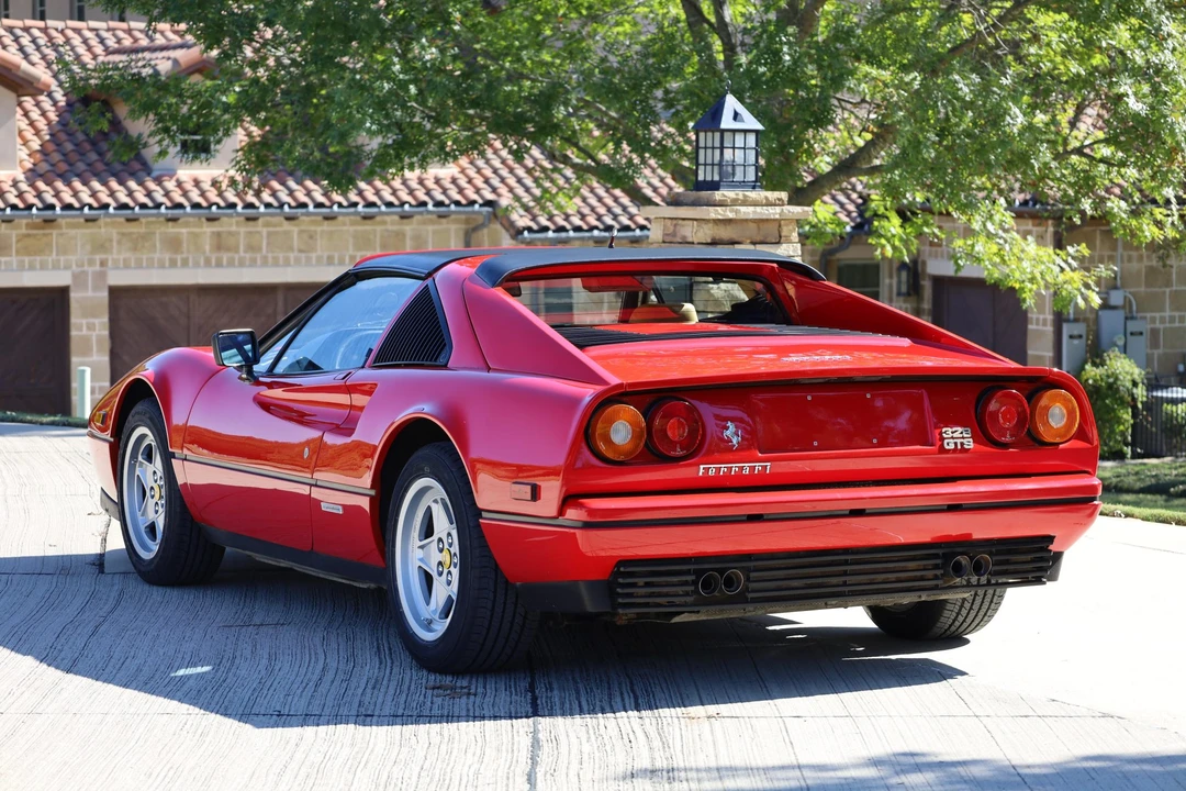 1986 Ferrari 328 GTS - Image 14 of 31