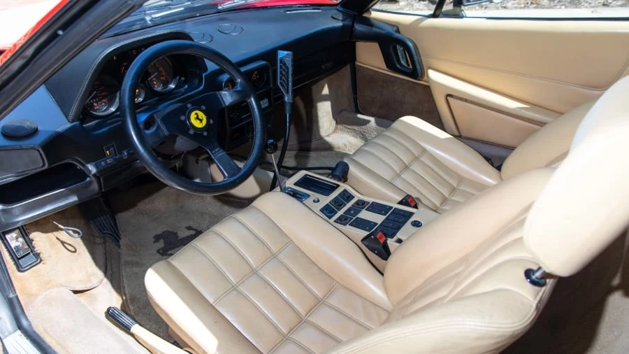 1986 Ferrari 328 GTS - Image 4 of 18