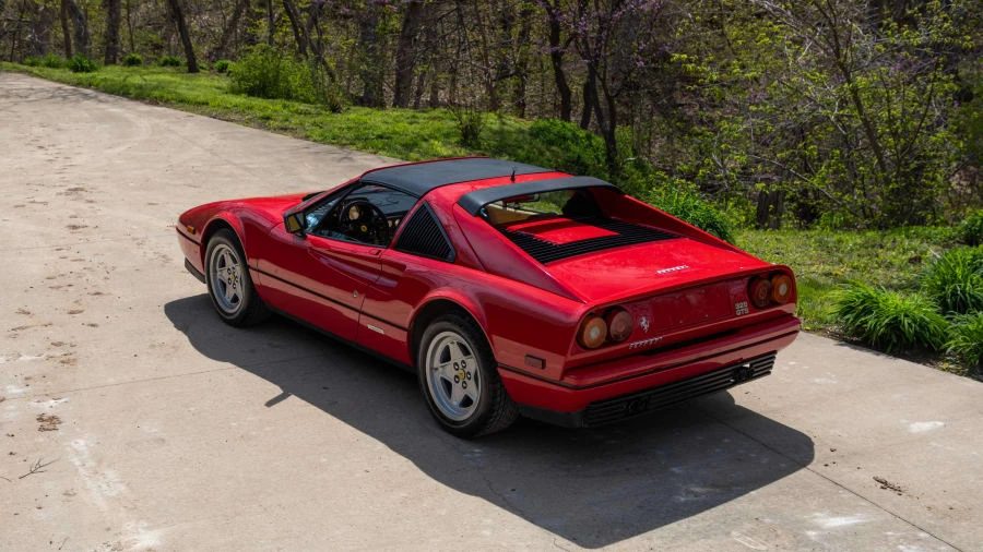 1986 Ferrari 328 GTS - Image 17 of 18