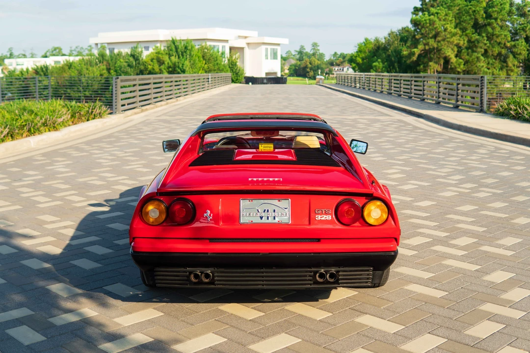 1986 Ferrari 328 GTS - Image 4 of 31