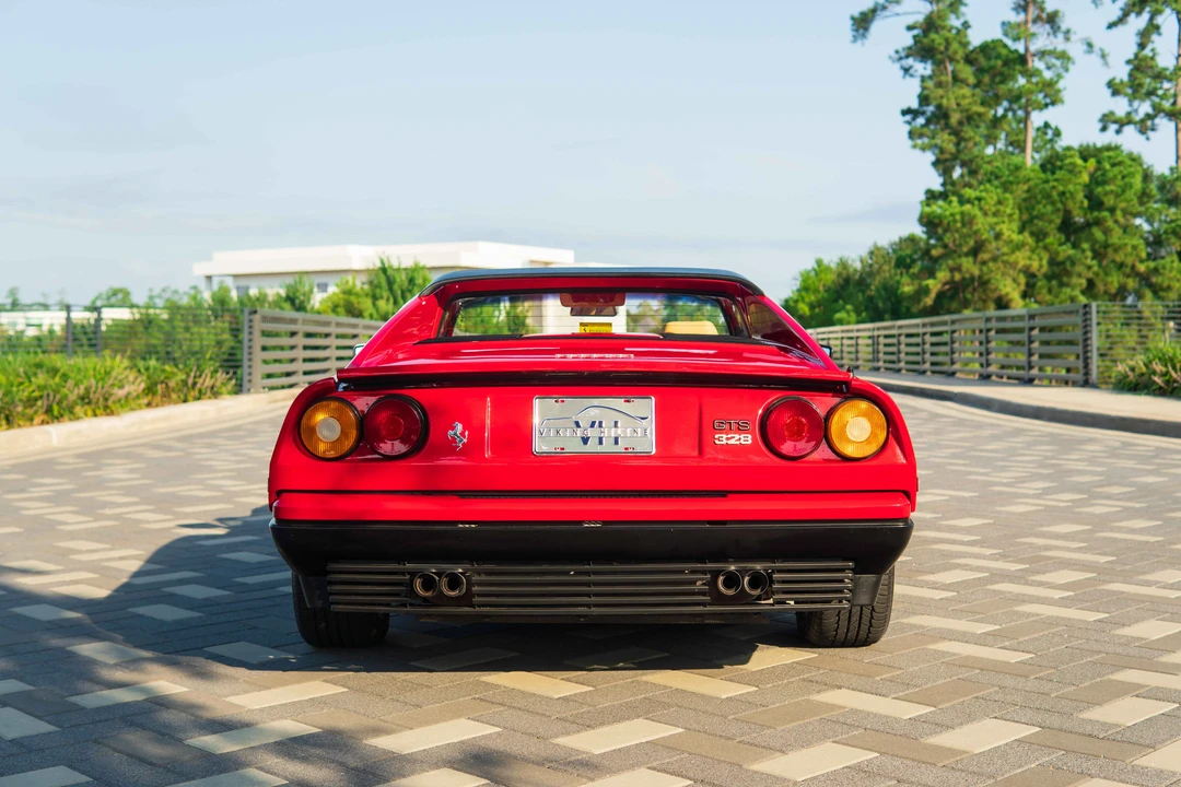 1986 Ferrari 328 GTS - Image 9 of 31