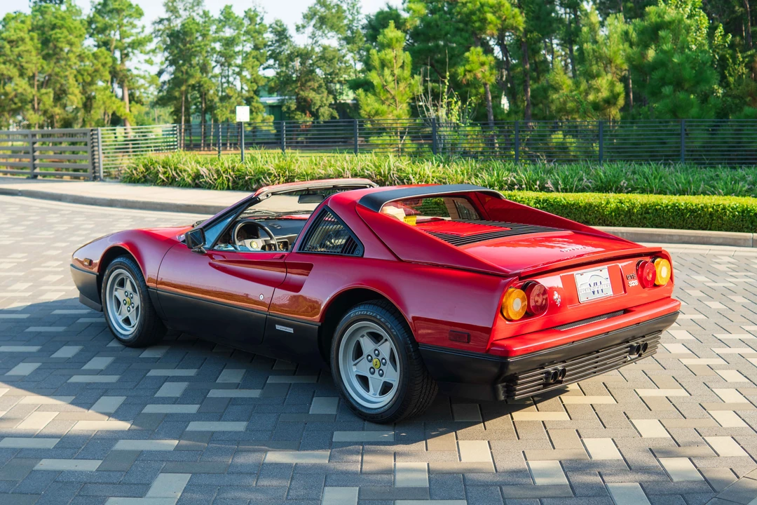 1986 Ferrari 328 GTS - Image 16 of 31