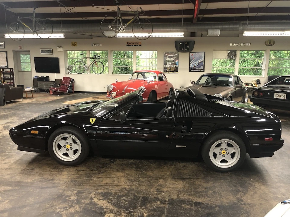 1986 Ferrari 328 GTS - Image 9 of 31