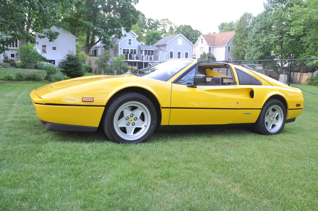 1986 Ferrari 328 GTS - Image 2 of 31
