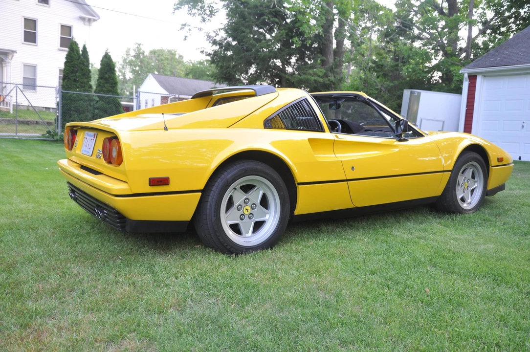 1986 Ferrari 328 GTS - Image 8 of 31