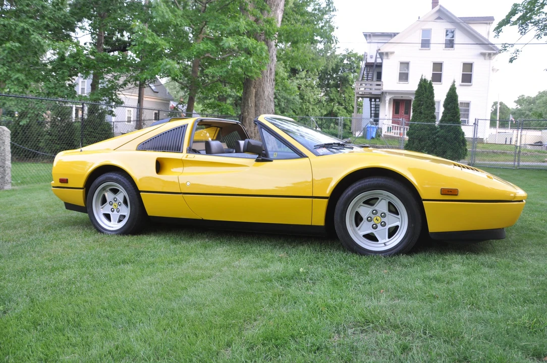 1986 Ferrari 328 GTS - Image 10 of 31