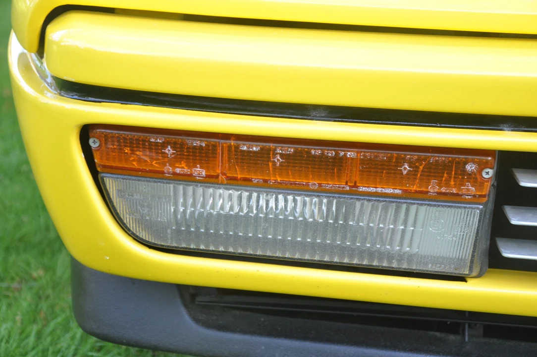 1986 Ferrari 328 GTS - Image 16 of 31