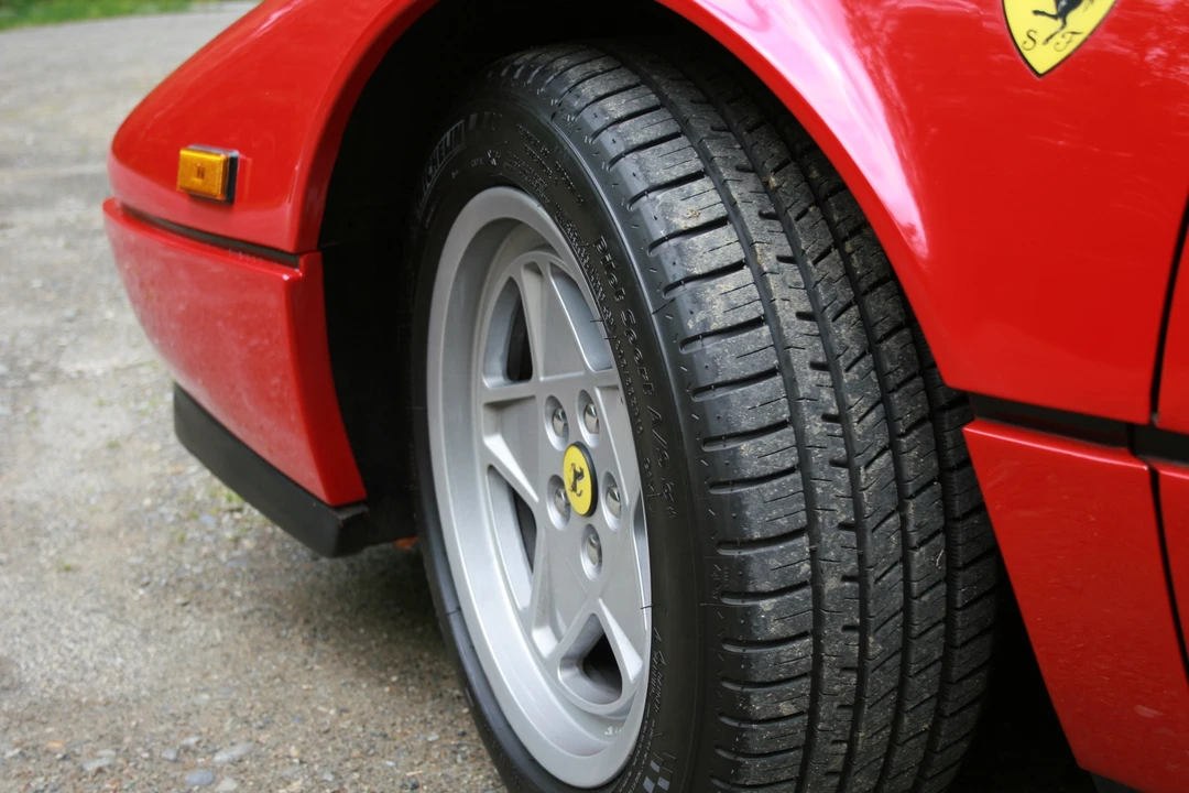1986 Ferrari 328 GTS - Image 16 of 31