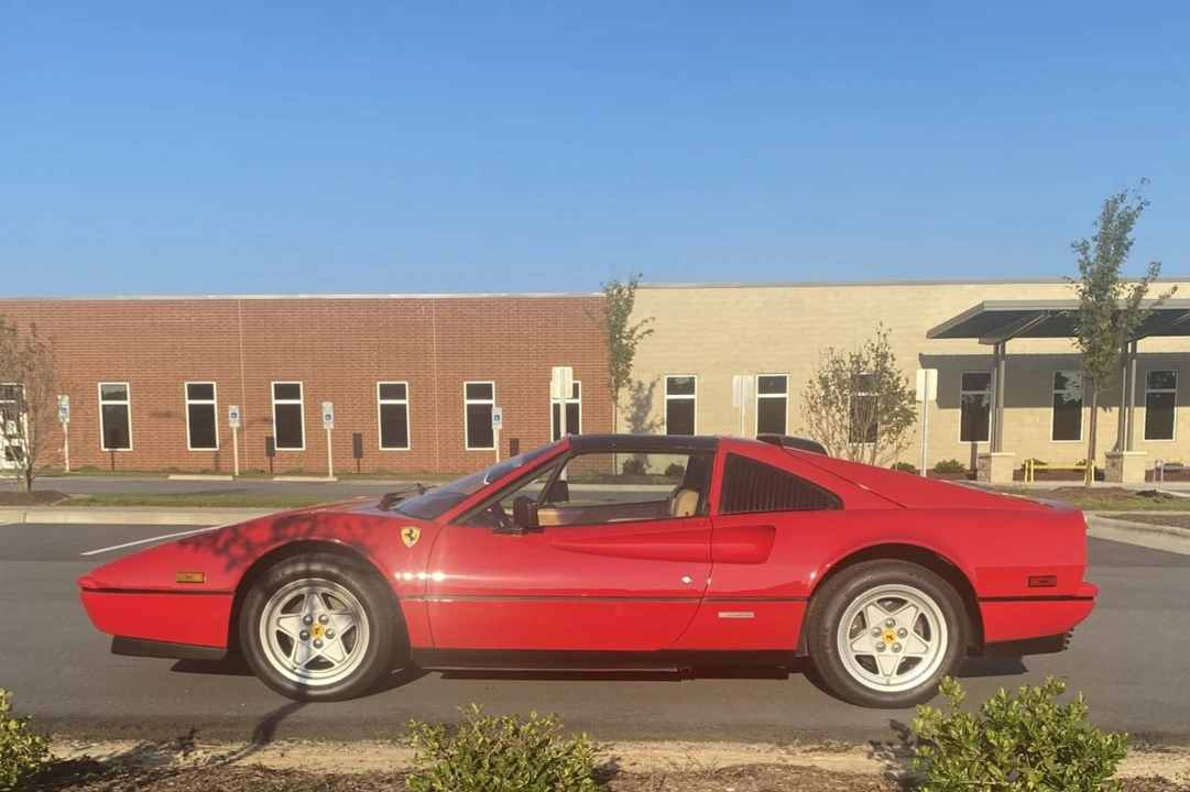 1986 Ferrari 328 GTS - Image 5 of 31