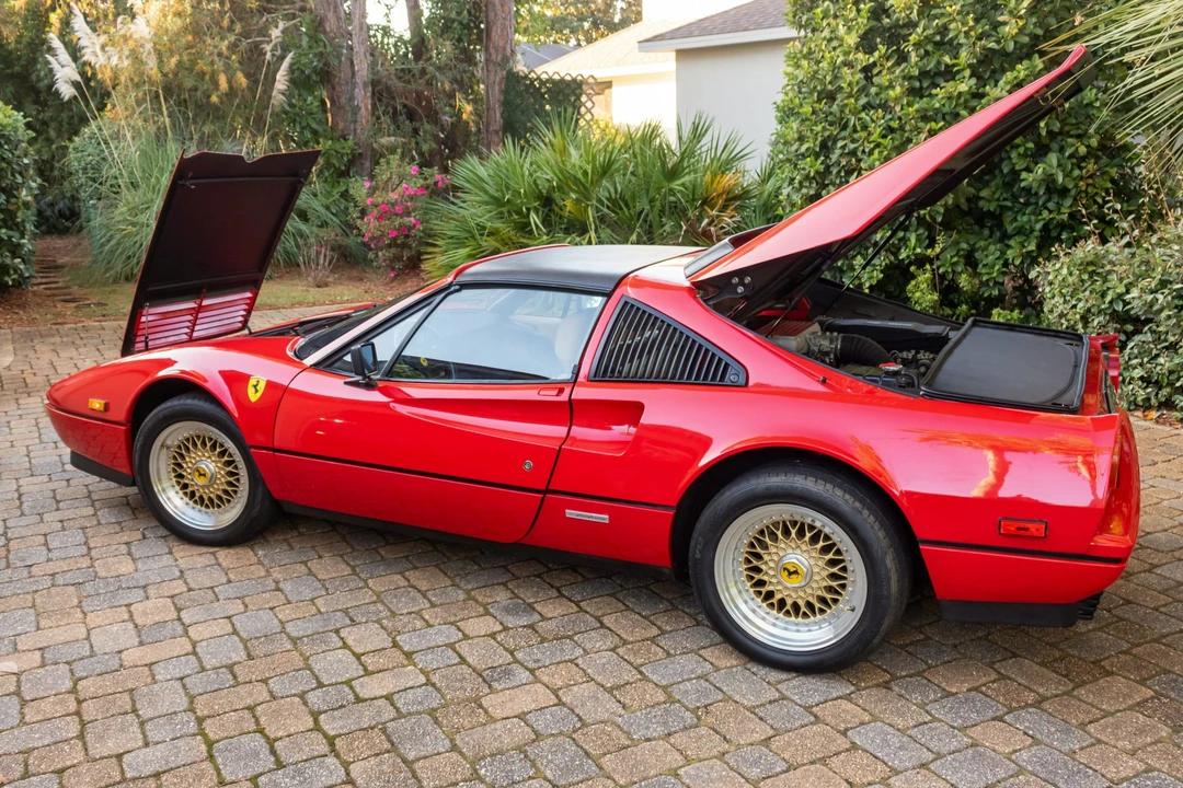 1986 Ferrari 328 GTS - Image 17 of 31