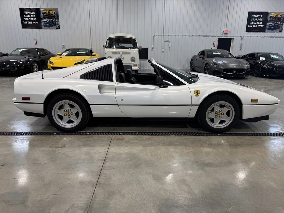 1986 Ferrari 328 GTS - Image 2 of 18