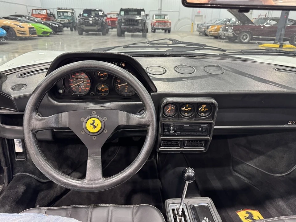1986 Ferrari 328 GTS - Image 10 of 18