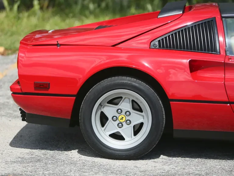 1986 Ferrari 328 GTS - Image 21 of 31