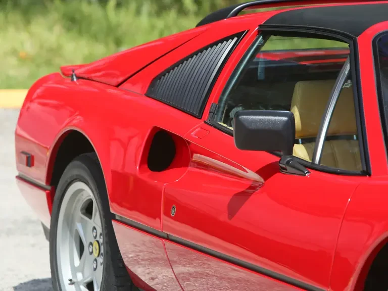 1986 Ferrari 328 GTS - Image 24 of 31