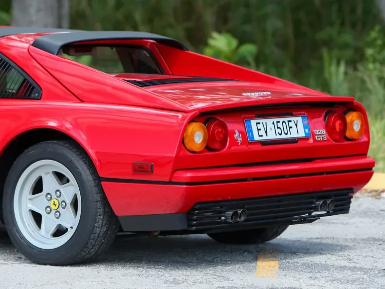 1986 Ferrari 328 GTS - Image 12 of 31