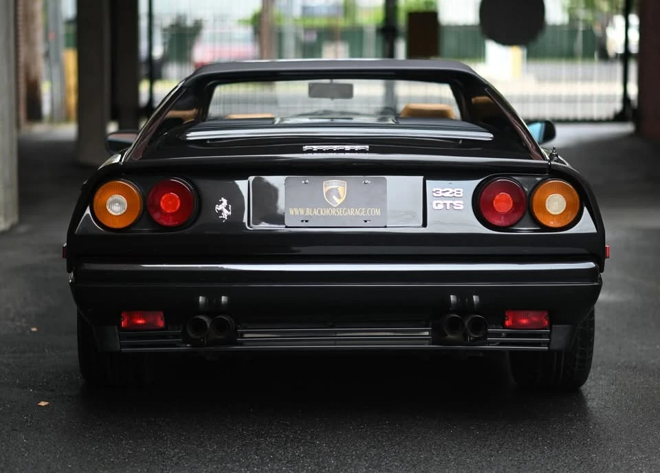 1986 Ferrari 328 GTS - Image 8 of 20