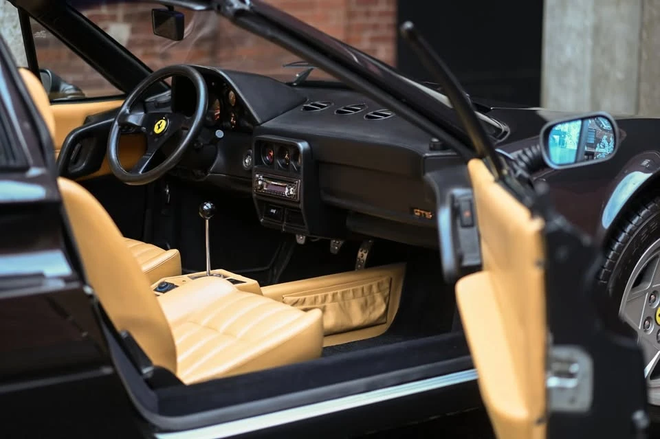 1986 Ferrari 328 GTS - Image 12 of 20