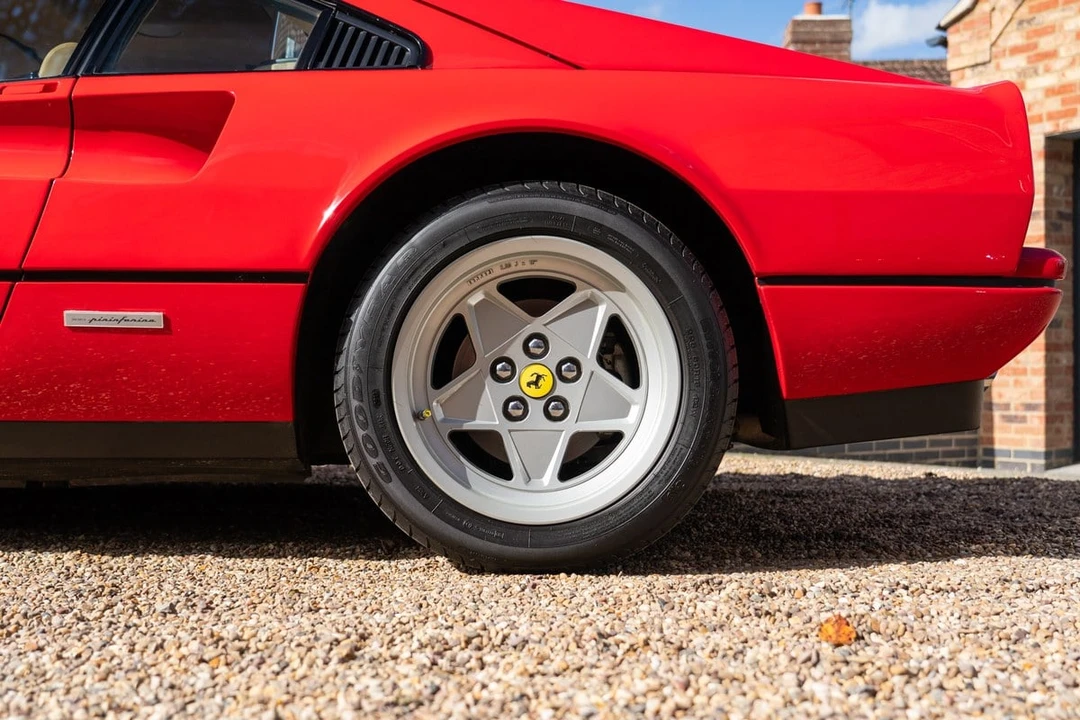1986 Ferrari 328 GTB - Image 14 of 30