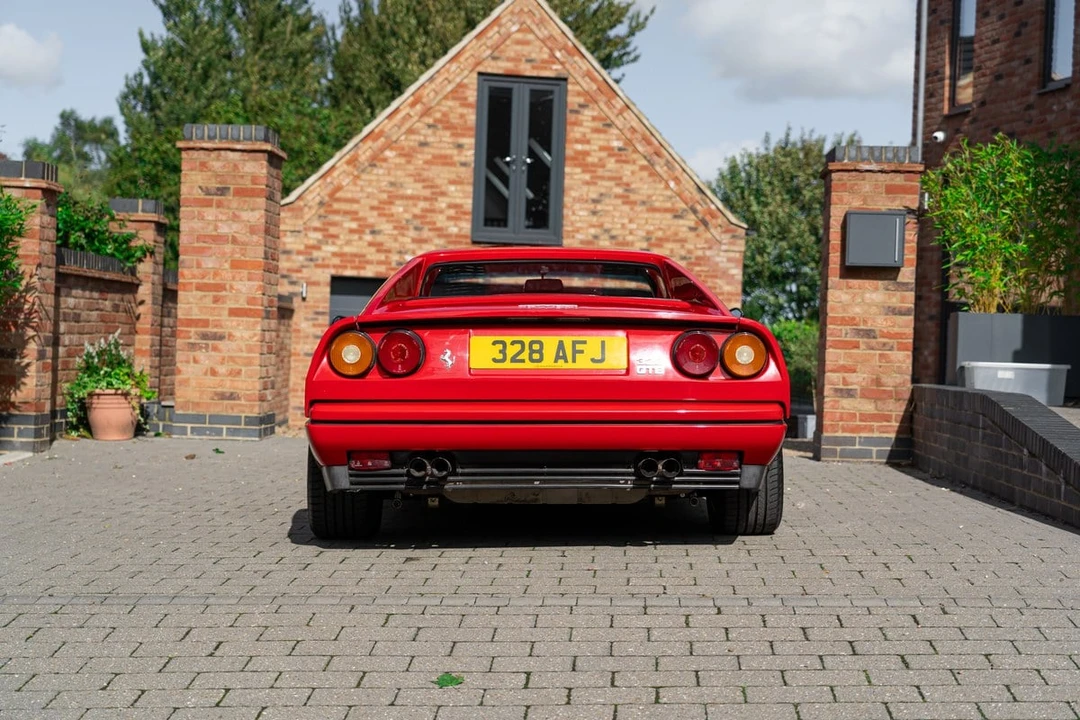 1986 Ferrari 328 GTB - Image 6 of 30