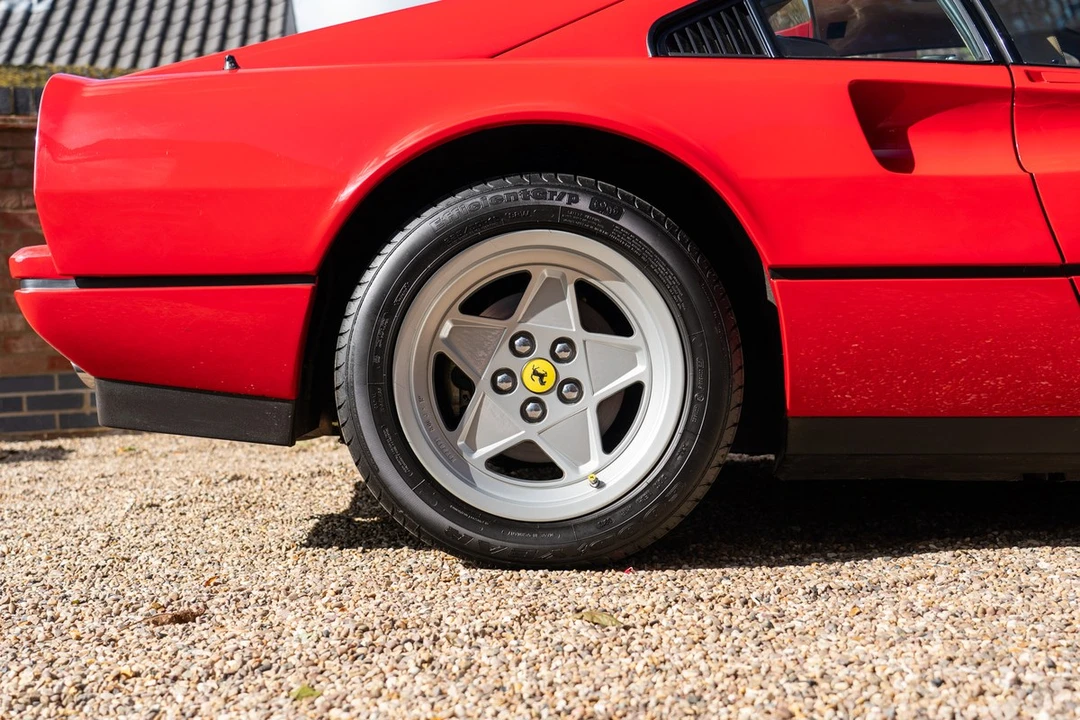 1986 Ferrari 328 GTB - Image 15 of 30