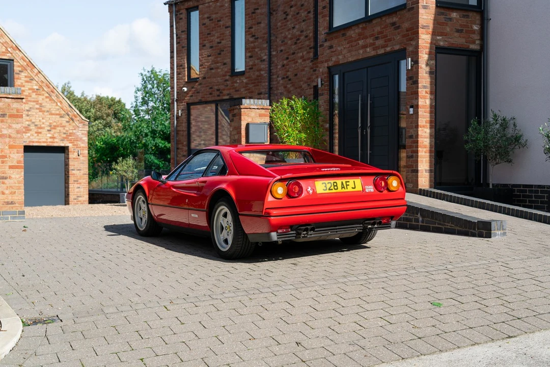 1986 Ferrari 328 GTB - Image 5 of 30