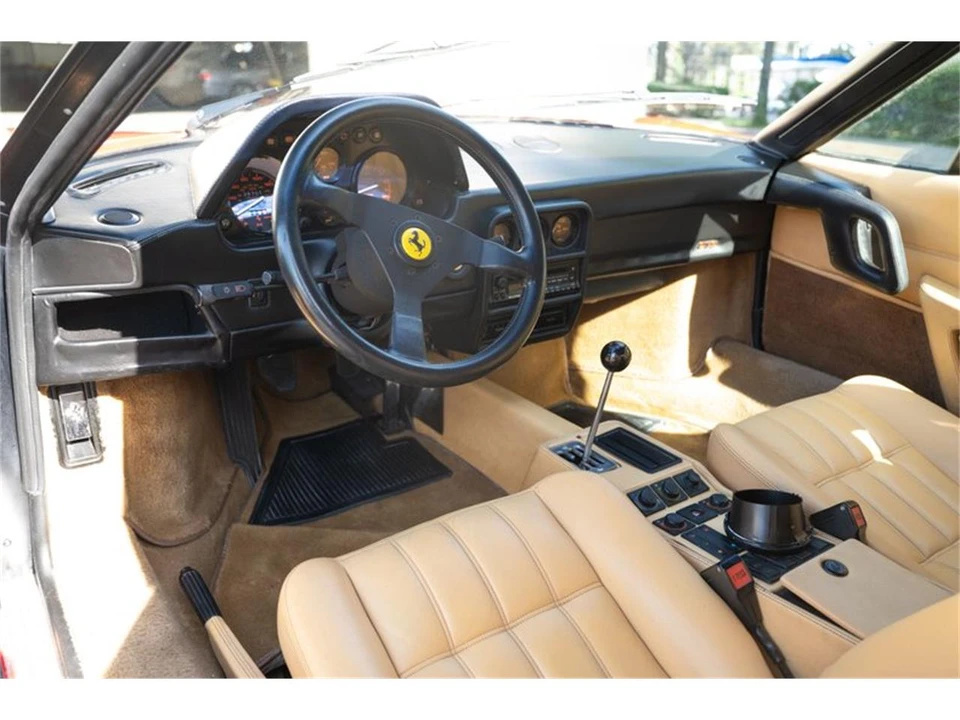 1986 Ferrari 328 - Image 13 of 30