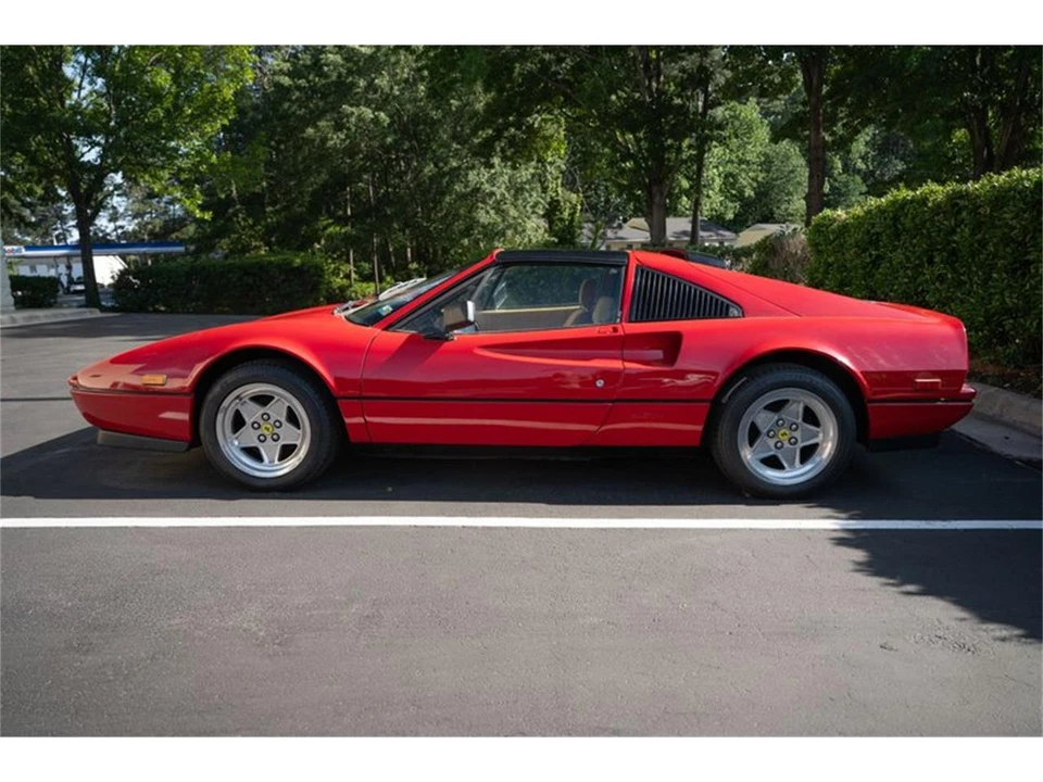 1986 Ferrari 328 - Image 10 of 30