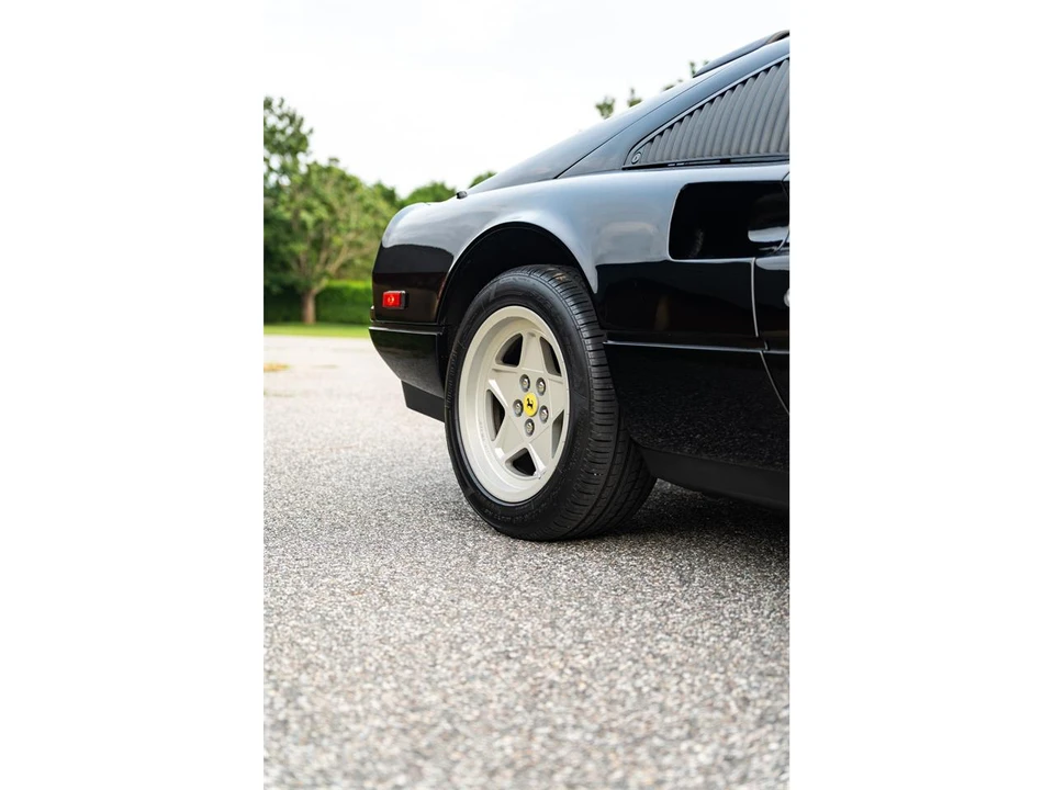 1986 Ferrari 328 - Image 3 of 31