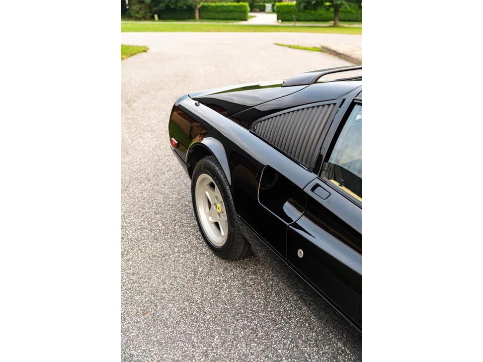 1986 Ferrari 328 - Image 5 of 31