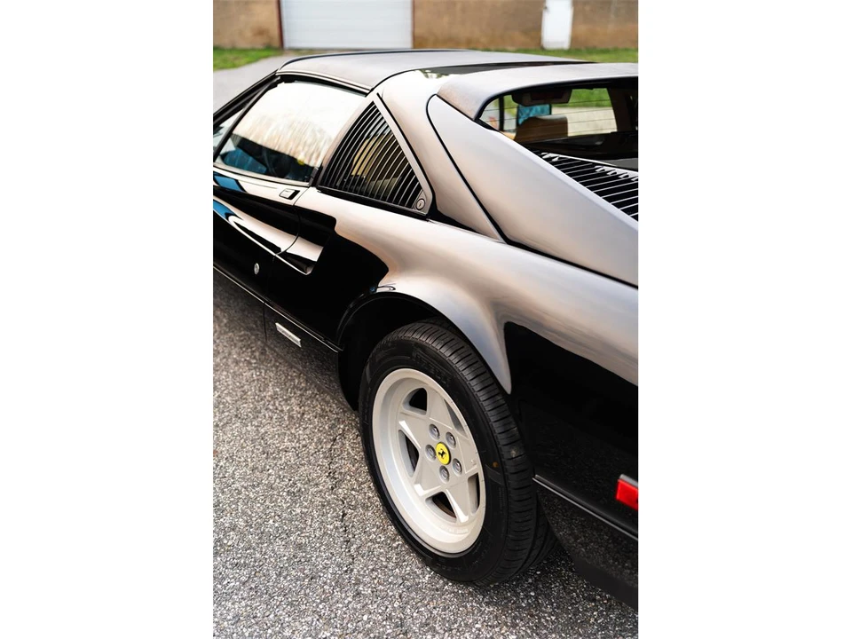1986 Ferrari 328 - Image 23 of 31