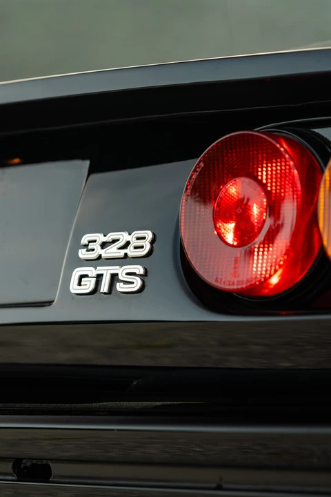 1986 Ferrari 328 - Image 10 of 31