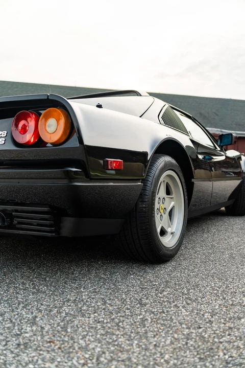 1986 Ferrari 328 - Image 11 of 31