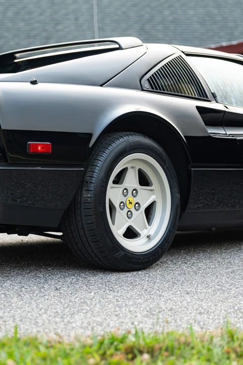 1986 Ferrari 328 - Image 9 of 31